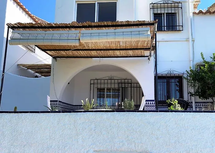 Дом отдыха Casa Vistas Almijara *